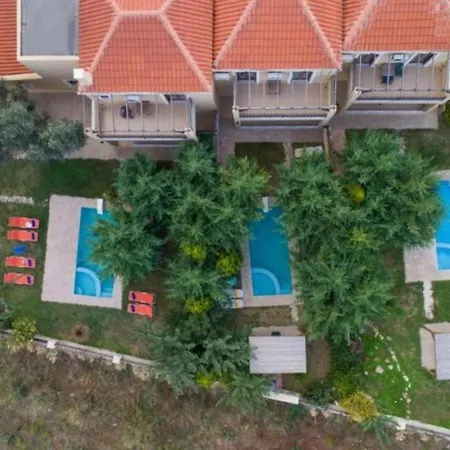 فيلة Uphoria Bali (Crete)